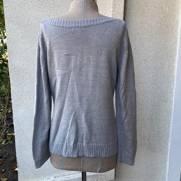 New York &amp; Company beautiful gray sweater with embroidered snowflakes and studs
