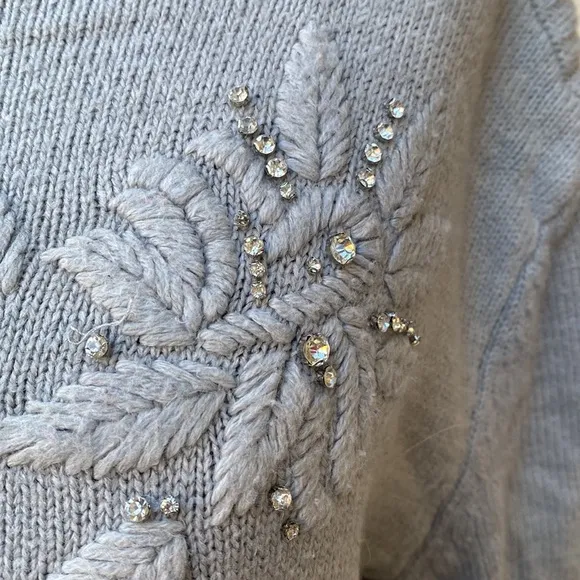 New York &amp; Company beautiful gray sweater with embroidered snowflakes and studs