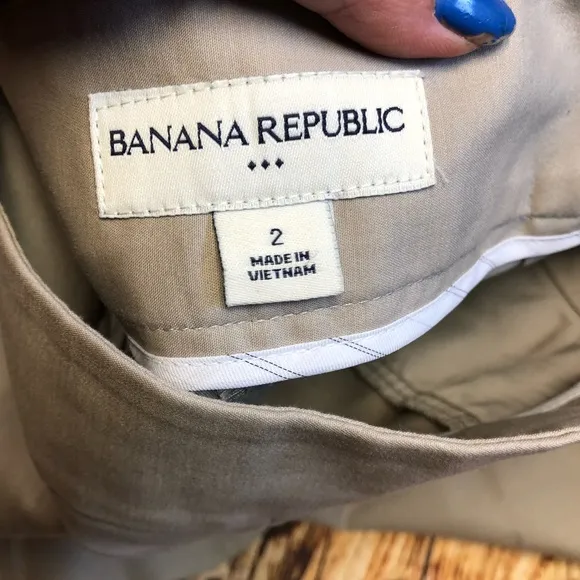 NWOT Tan Banana Republic Blazer/Skirt Suit