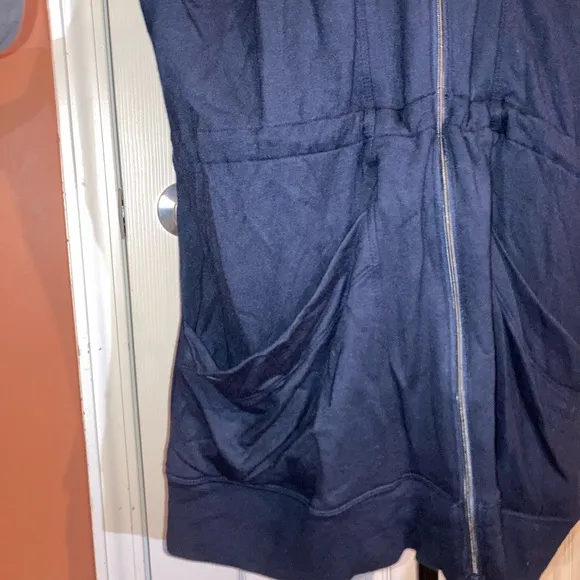NWT Athleta Out of Stock Hooded Modal Lotus Vest in Navy Sleeveless Full Zio LG