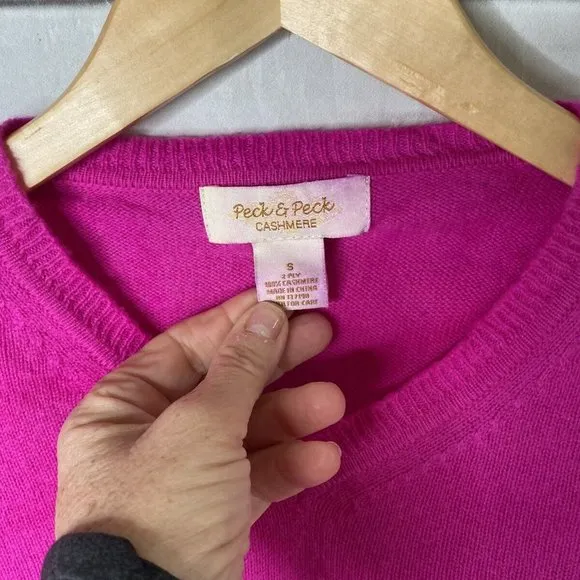 Peck &amp; Peck Womens Sz Small Pink 100% Pure Cashmere Sweater V Neck Soft