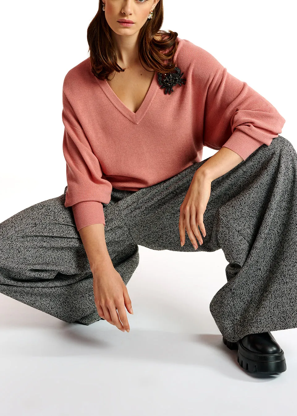 Pink oversized fine-knit sweater