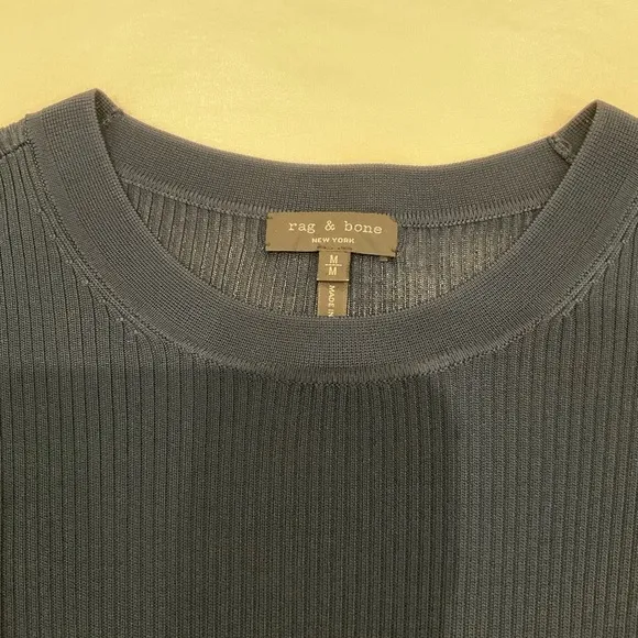 Rag &amp; Bone Crew Neck Ribbed Sweater in Navy Size Medium