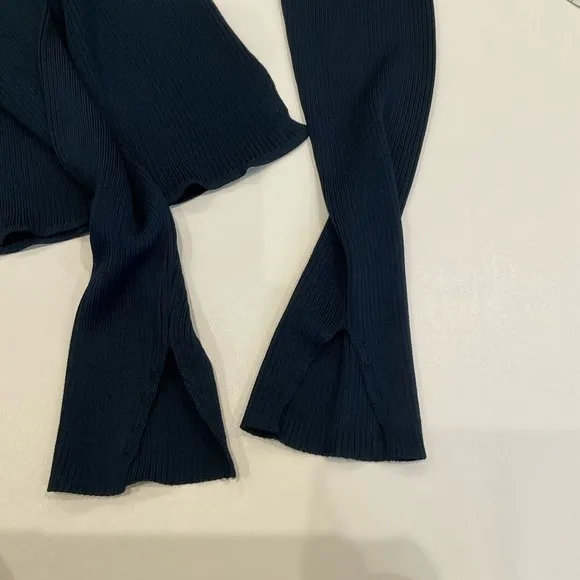 Rag &amp; Bone Crew Neck Ribbed Sweater in Navy Size Medium