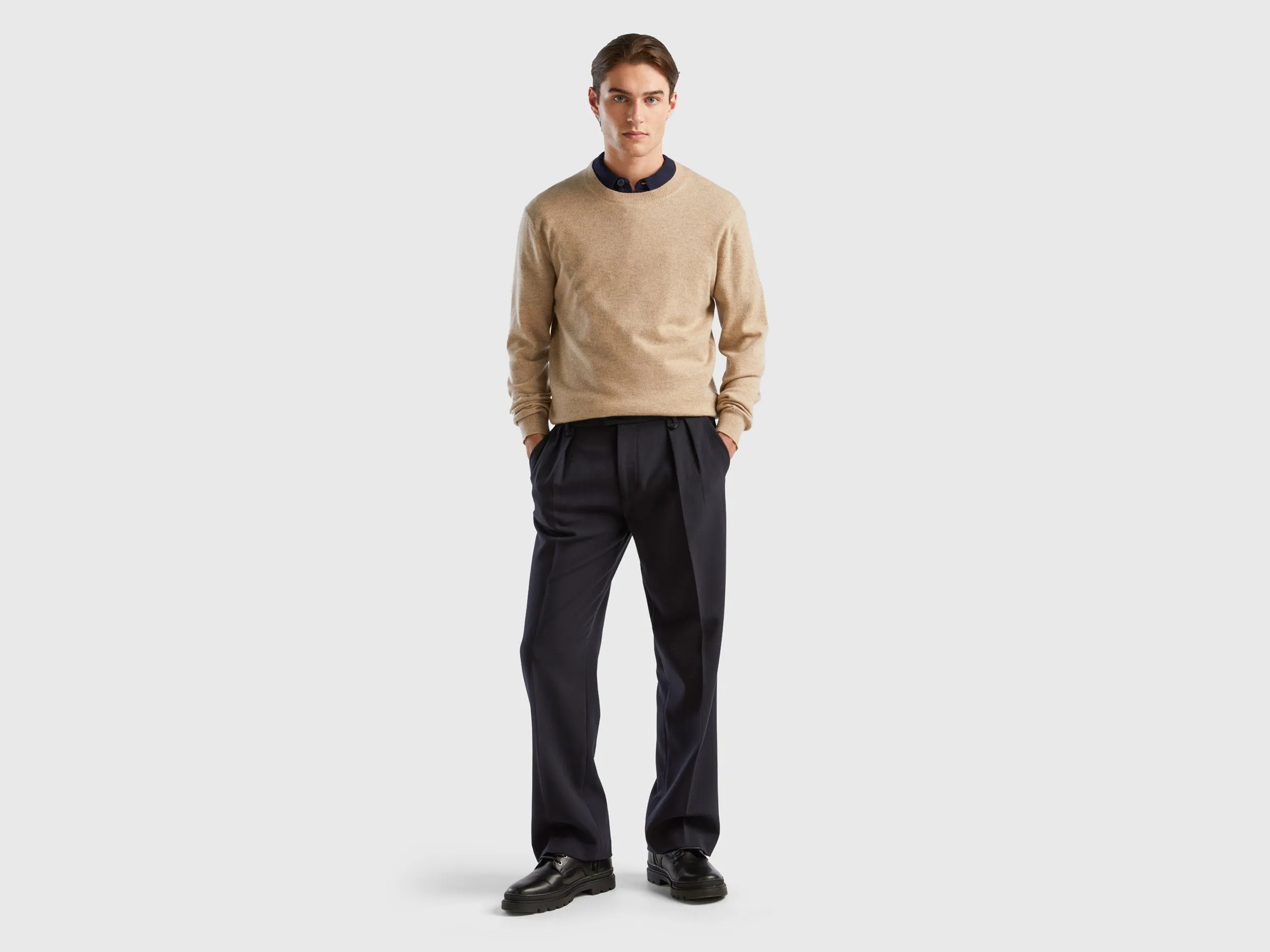 Regular Fit Crew Neck Italian Cashmere Yarn Sweater
