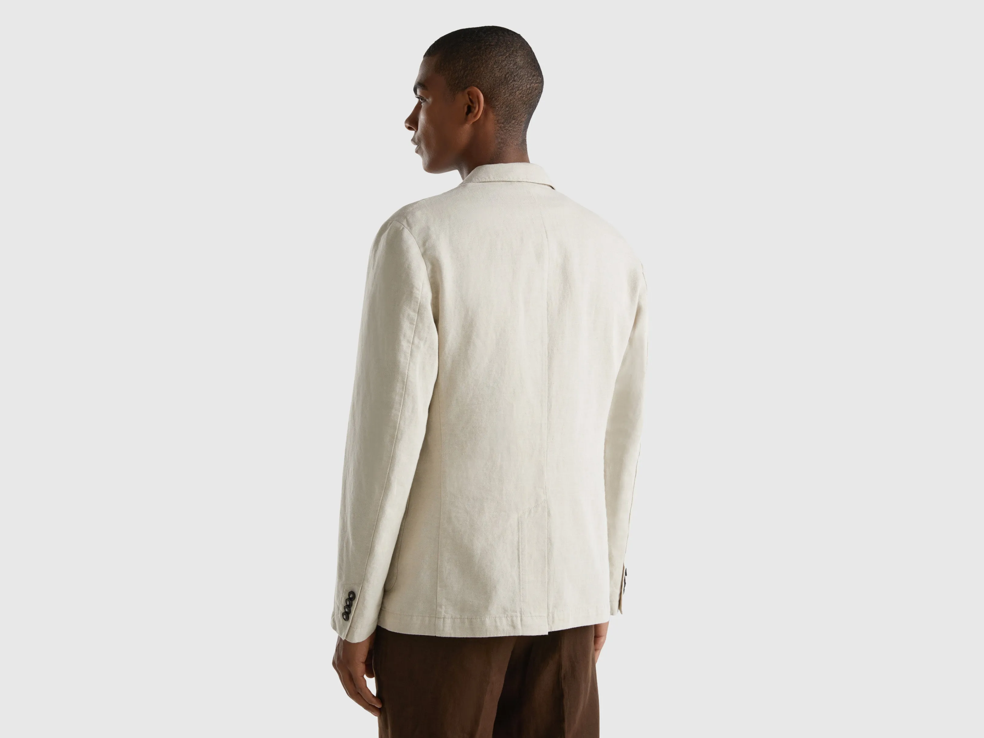 Regular Fit Notched Lapel Collar Solid Blazer