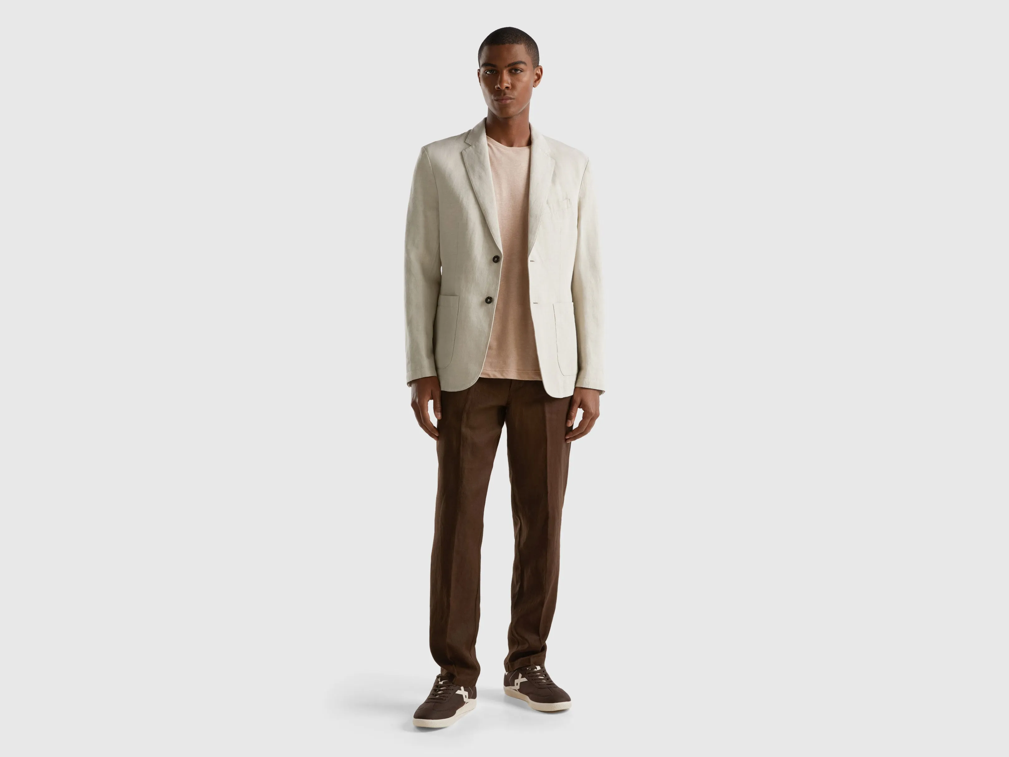 Regular Fit Notched Lapel Collar Solid Blazer