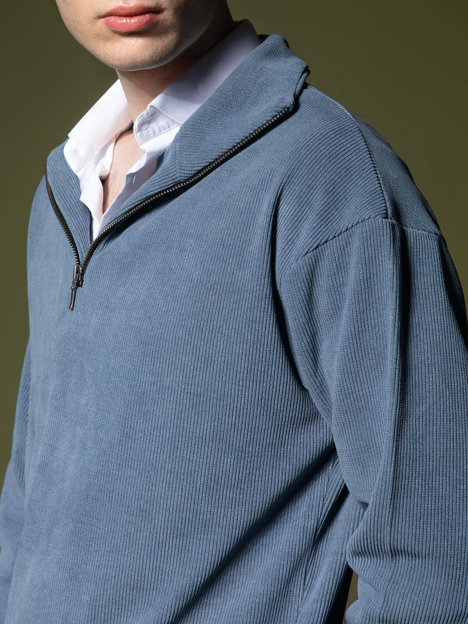 Ribbed quarter-zip sweatshirt
