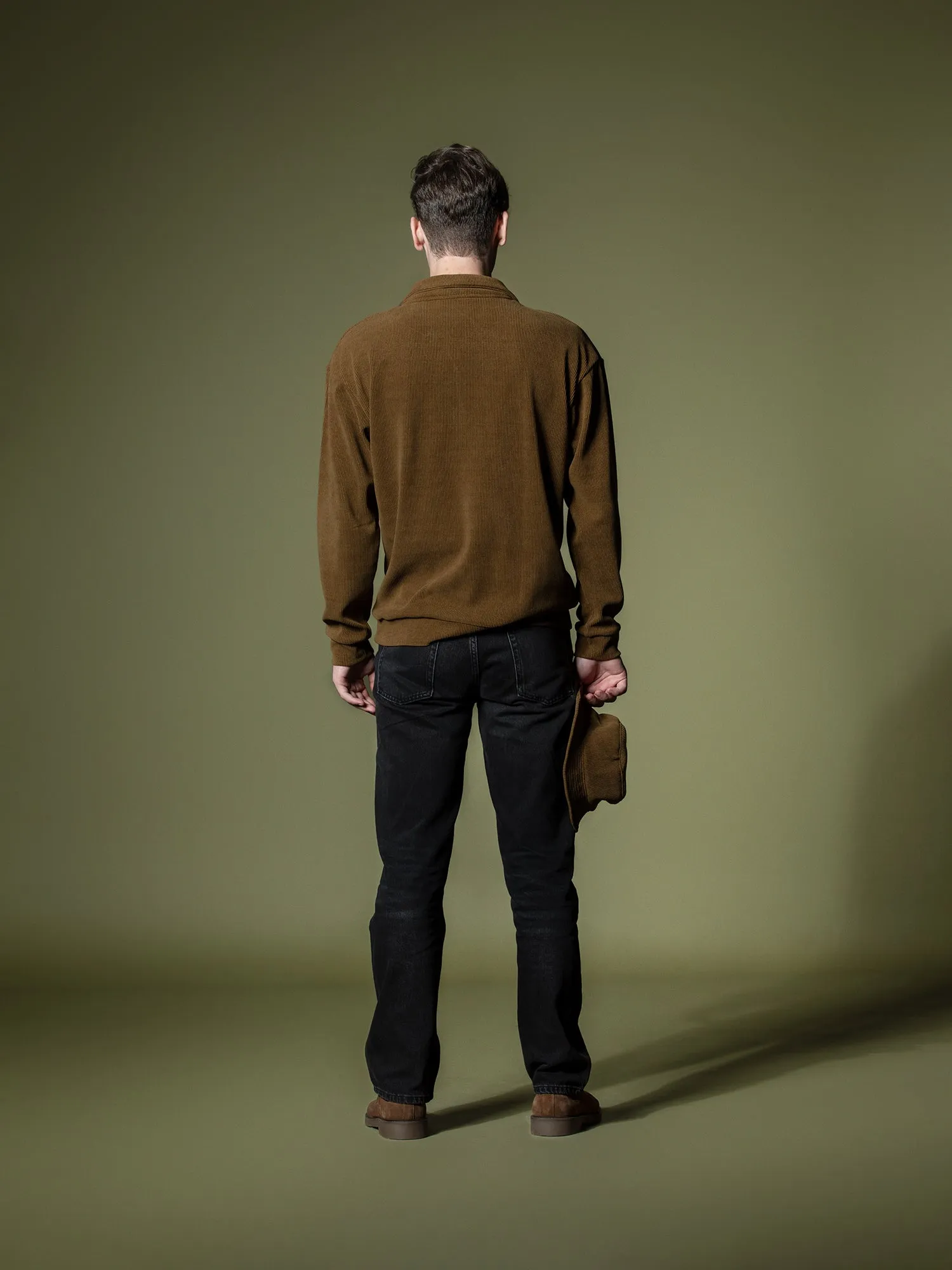 Ribbed quarter-zip sweatshirt