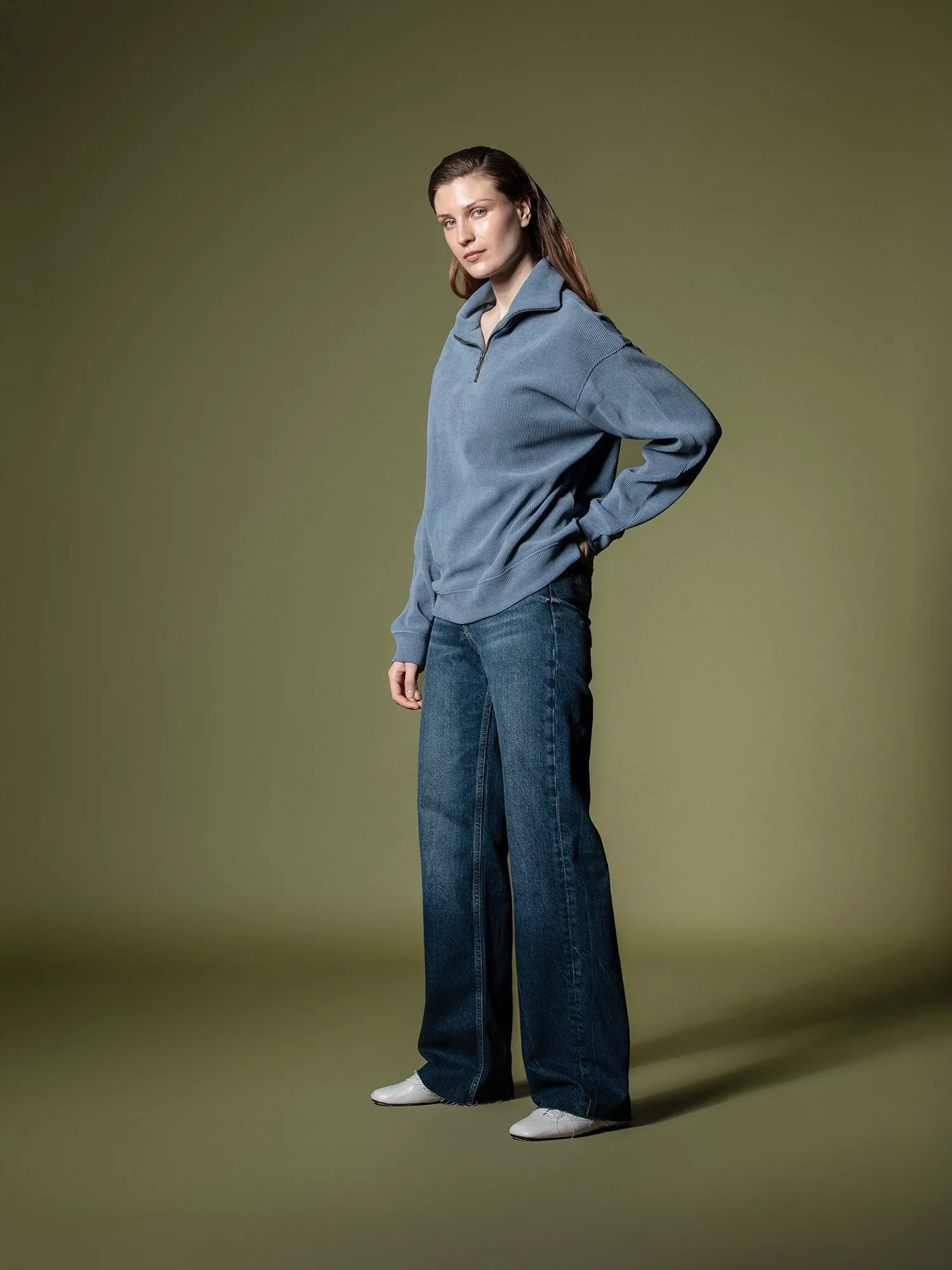 Ribbed quarter-zip sweatshirt