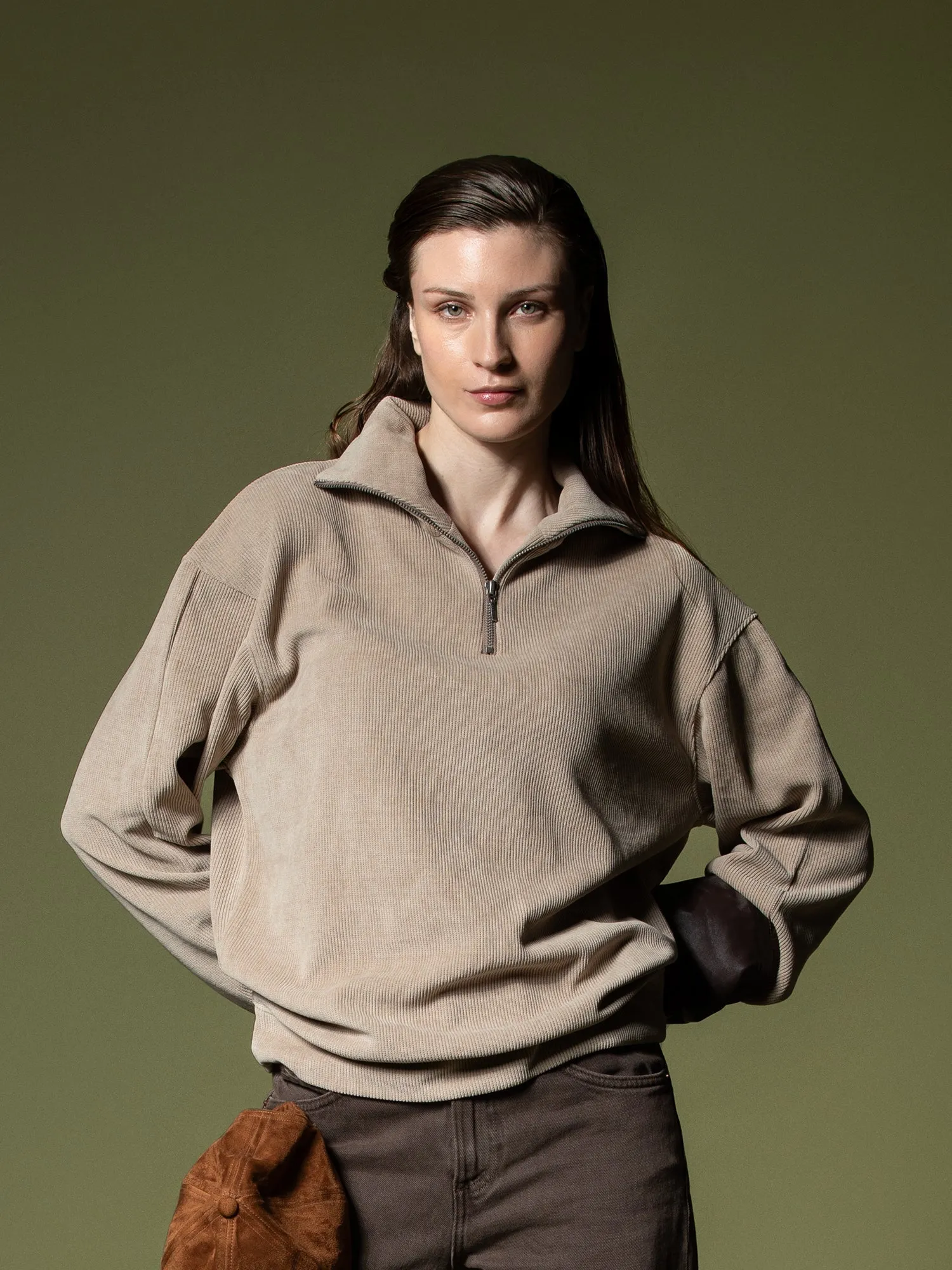 Ribbed quarter-zip sweatshirt
