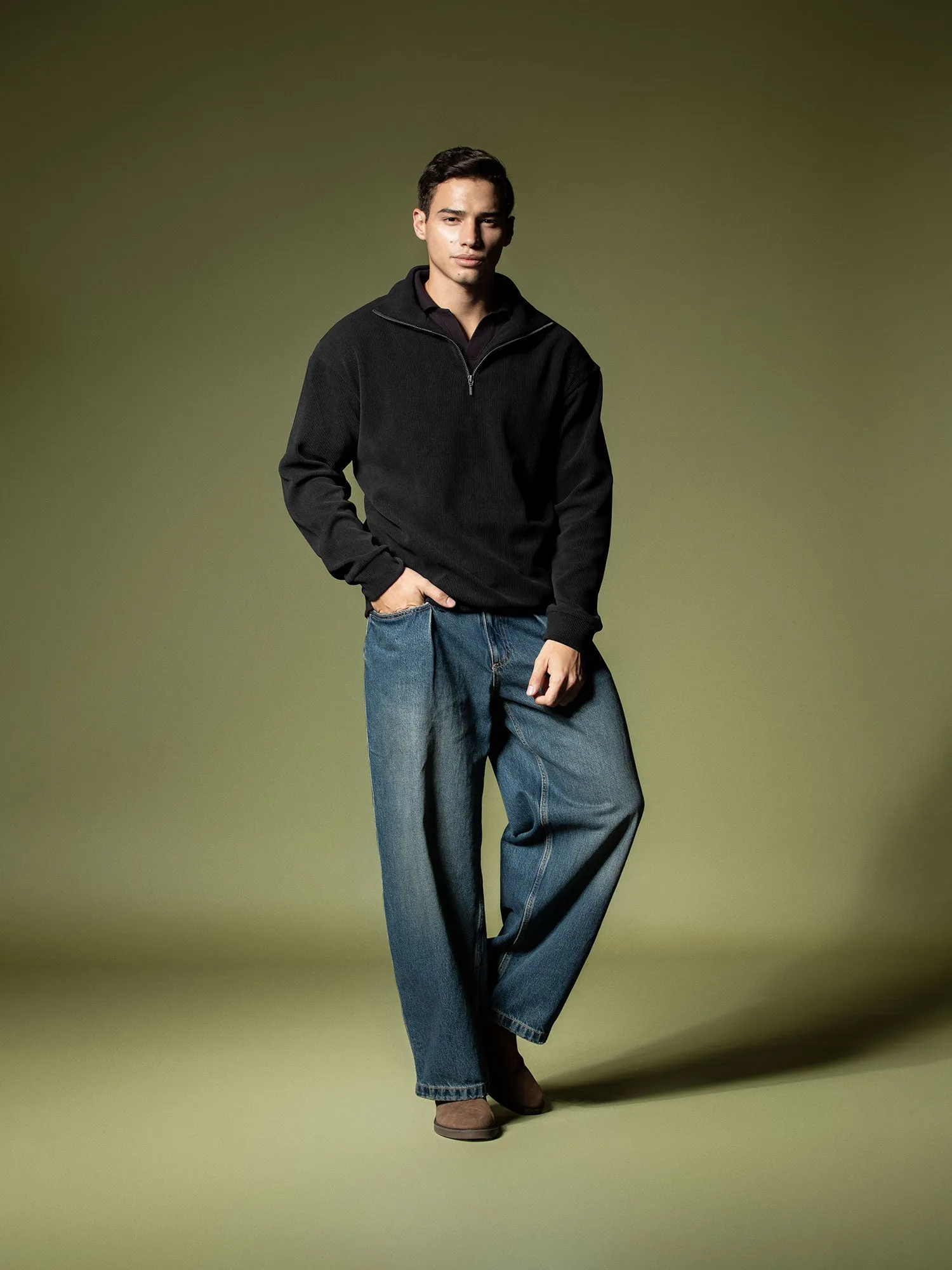 Ribbed quarter-zip sweatshirt