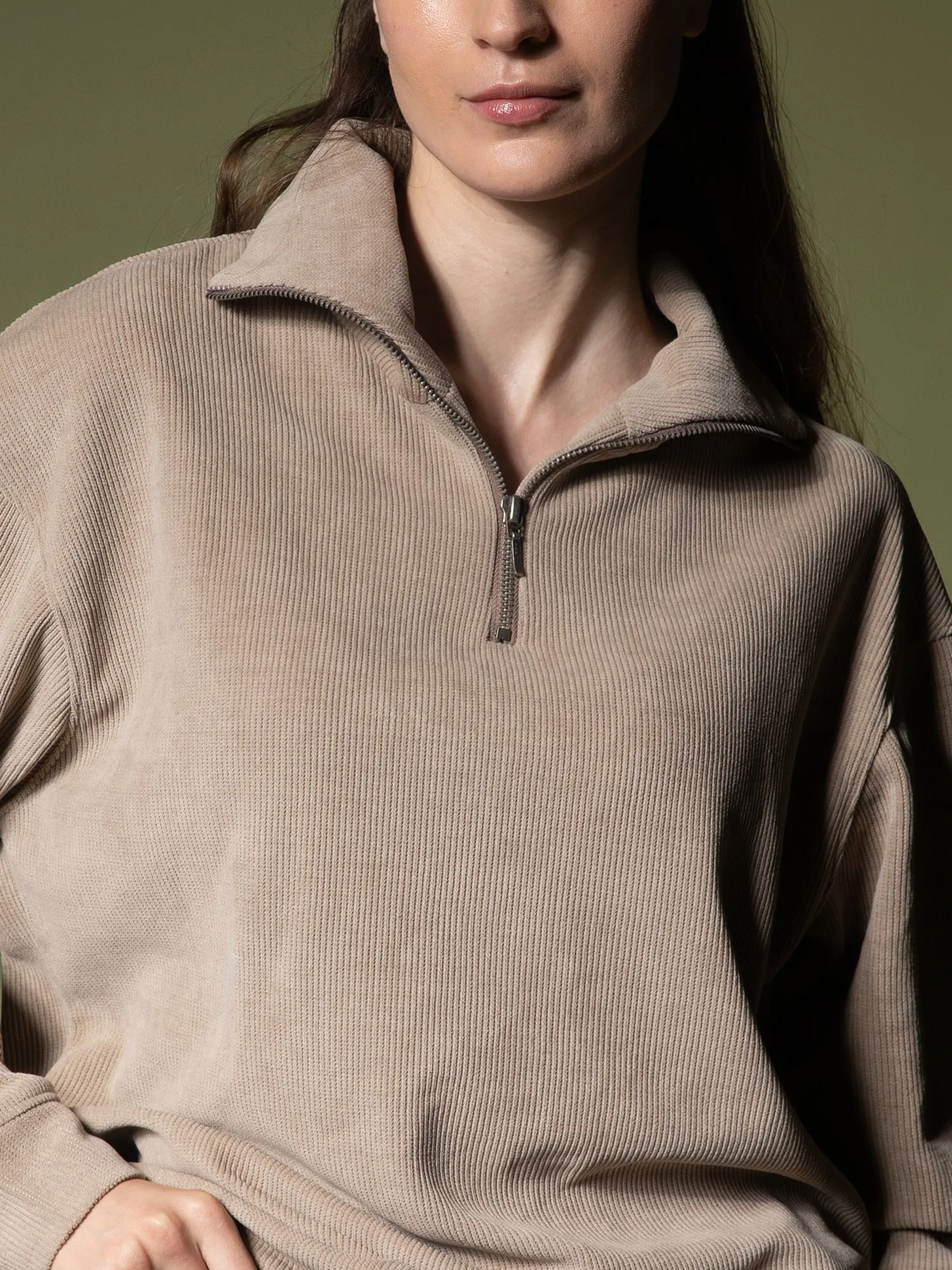 Ribbed quarter-zip sweatshirt