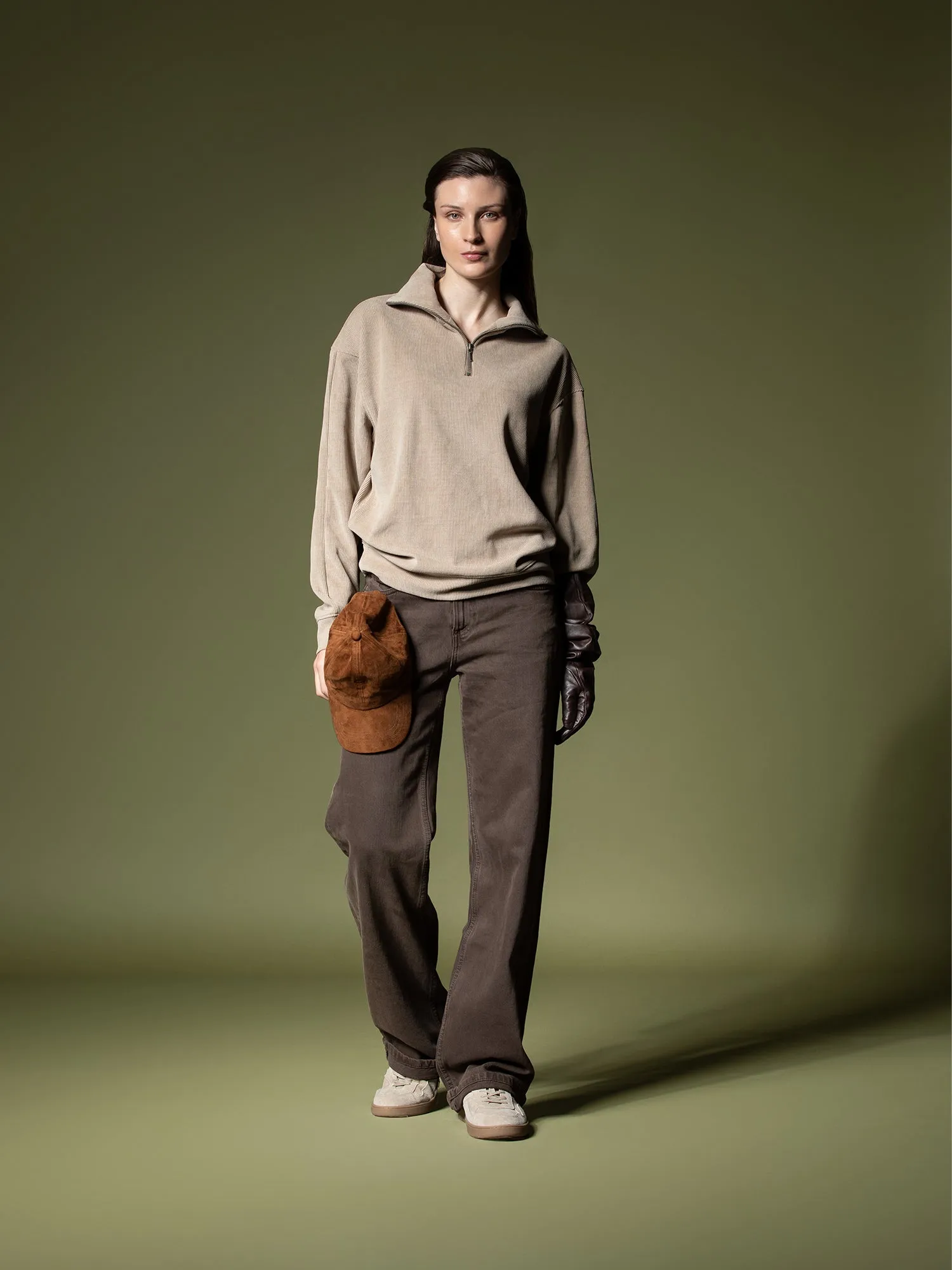 Ribbed quarter-zip sweatshirt