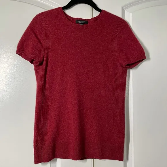 Saks Fifth Avenue 100% Cashmere Short Sleeves Sweater size XS