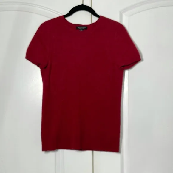 Saks Fifth Avenue 100% Cashmere Short Sleeves Sweater size XS