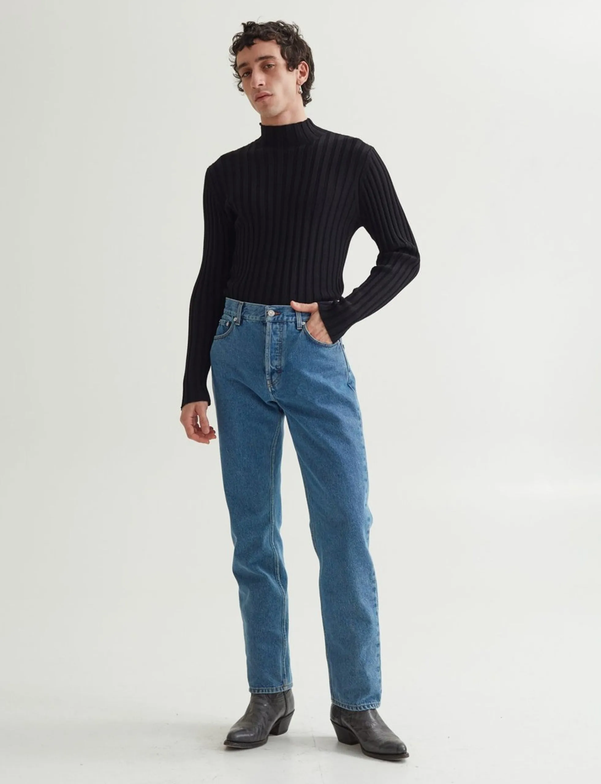 SÉFR JAY SWEATER BLACK