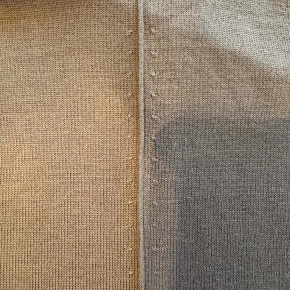 Stunning Banana Republic Light Lavender Turtleneck Sweater- XS