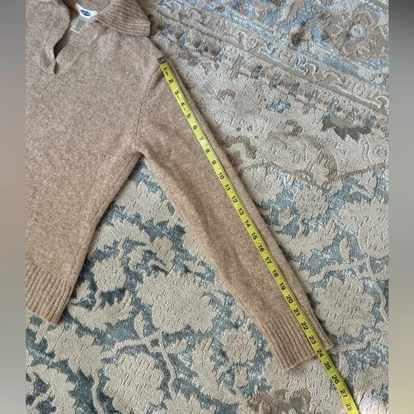 Super soft and cozy Lambs wool &amp; Rabbit hair mix sweater size L By Old Navy