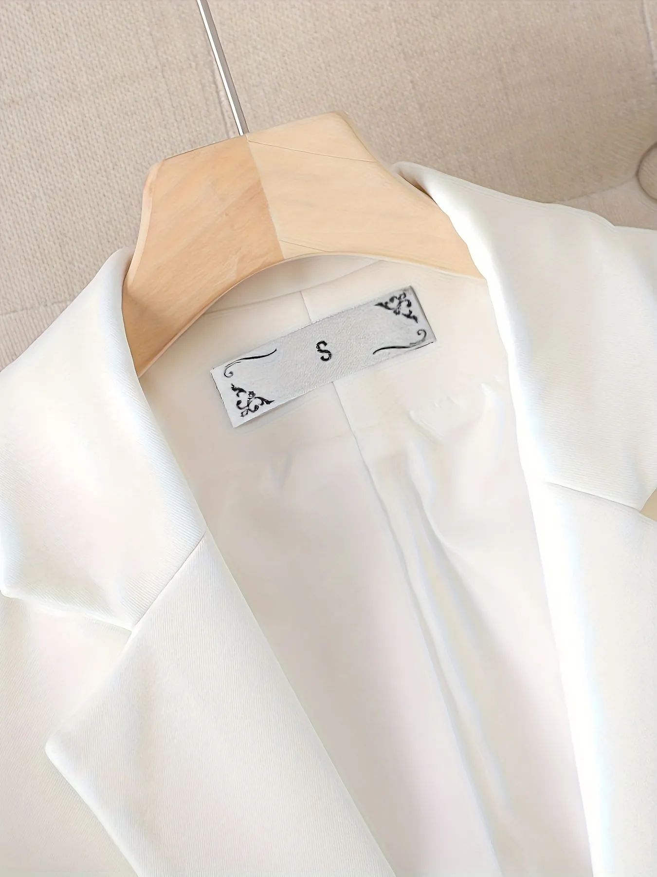 TailorCraft™ | Women's Classic Single-Button Blazer | Tailored Fit, Lightweight Fabric & Versatile Style
