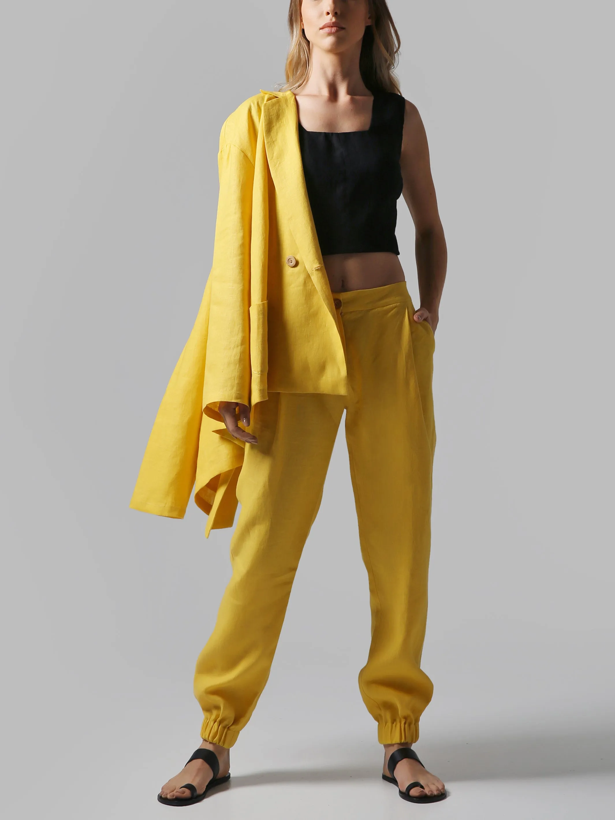 Visaltes Yellow Linen Oversized Suit