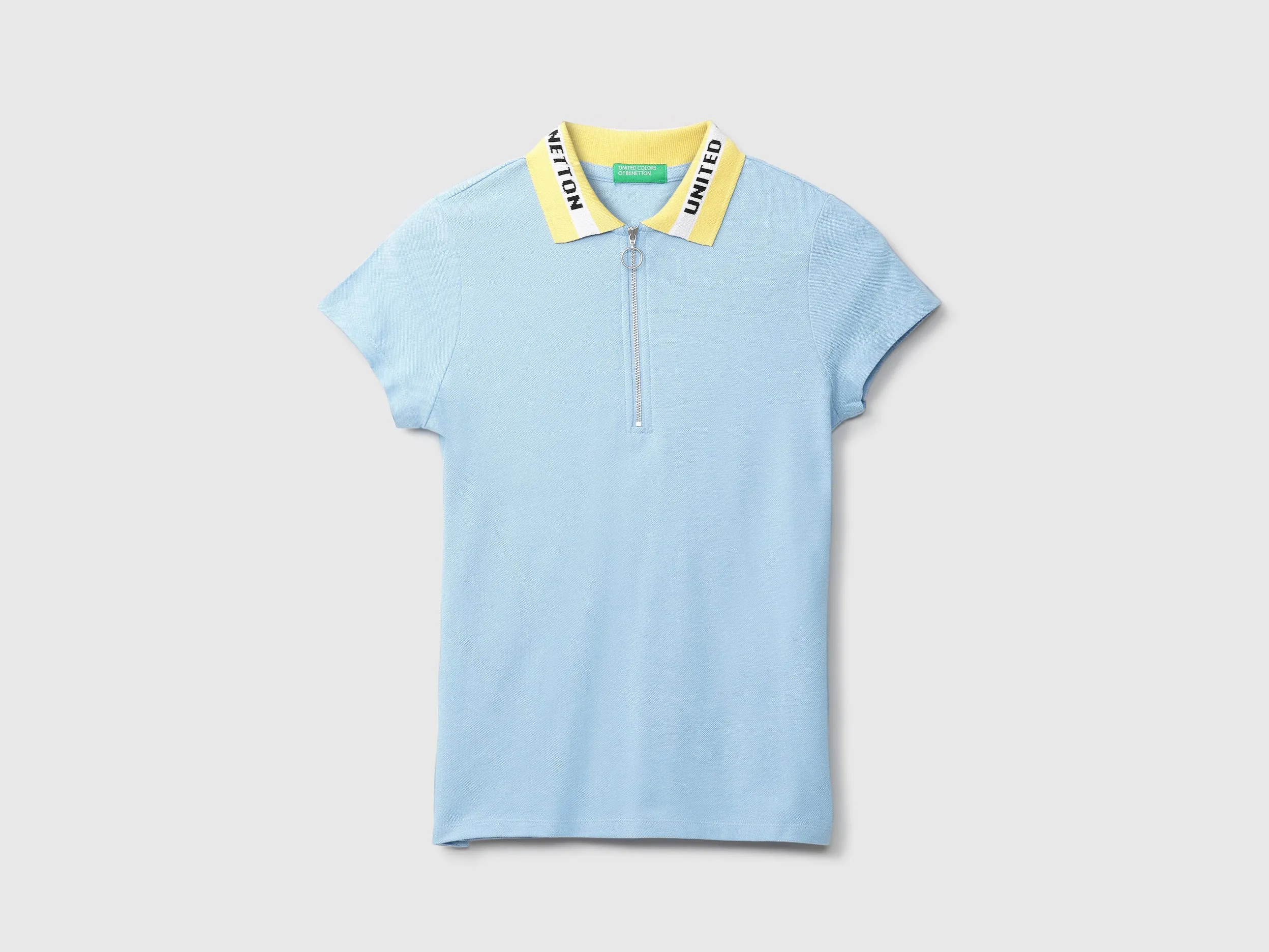 Women Solid Polo Collar T-shirt