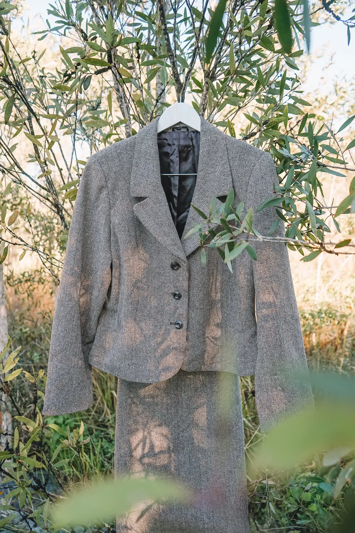 WOOL SUIT