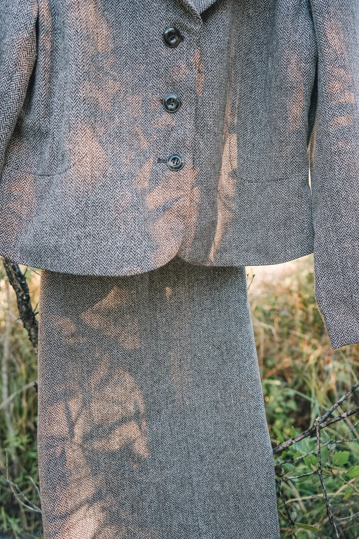 WOOL SUIT