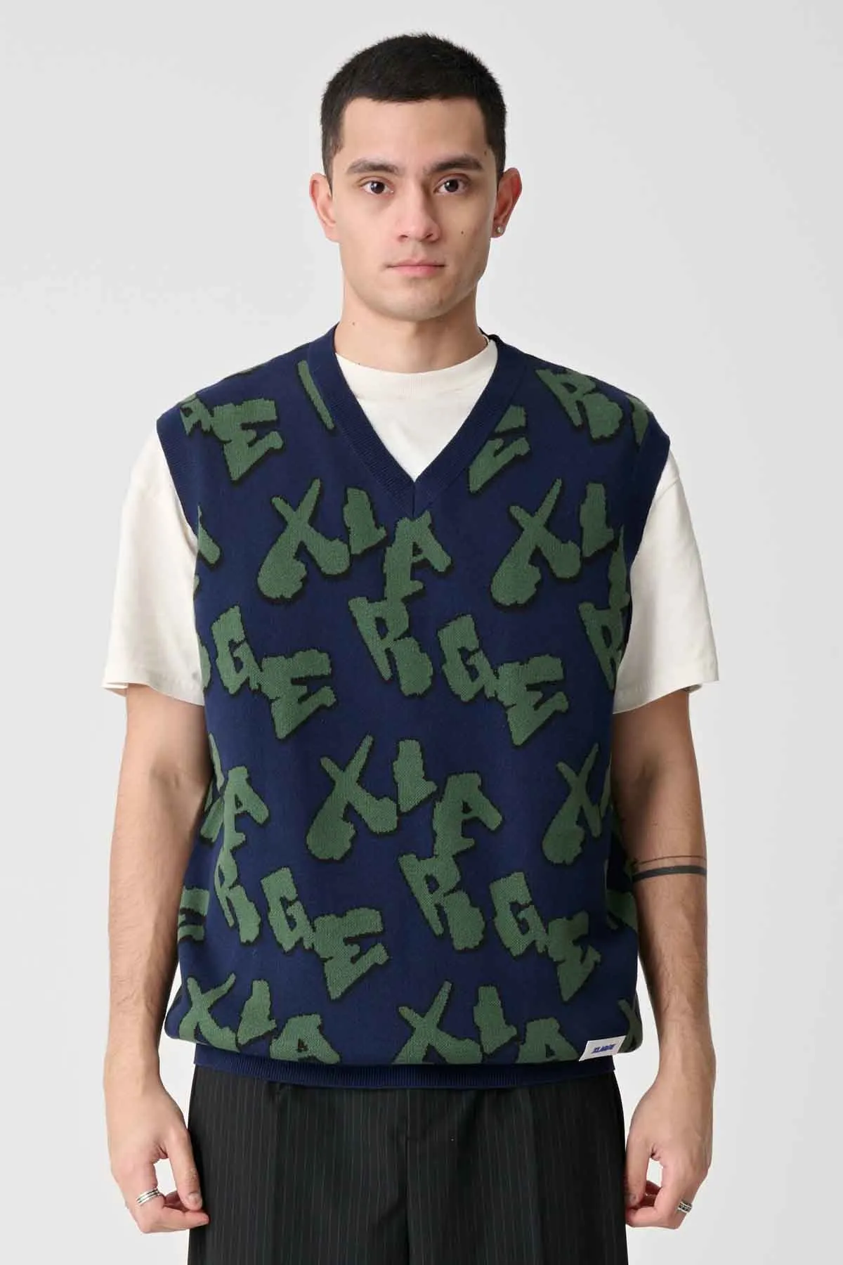 XL DROP KNIT VEST - NAVY